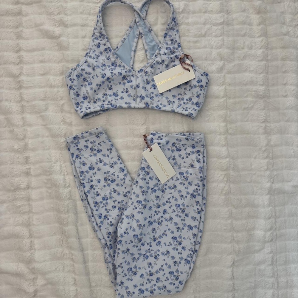 Light Blue Floral Sports Bra & Leggings Set